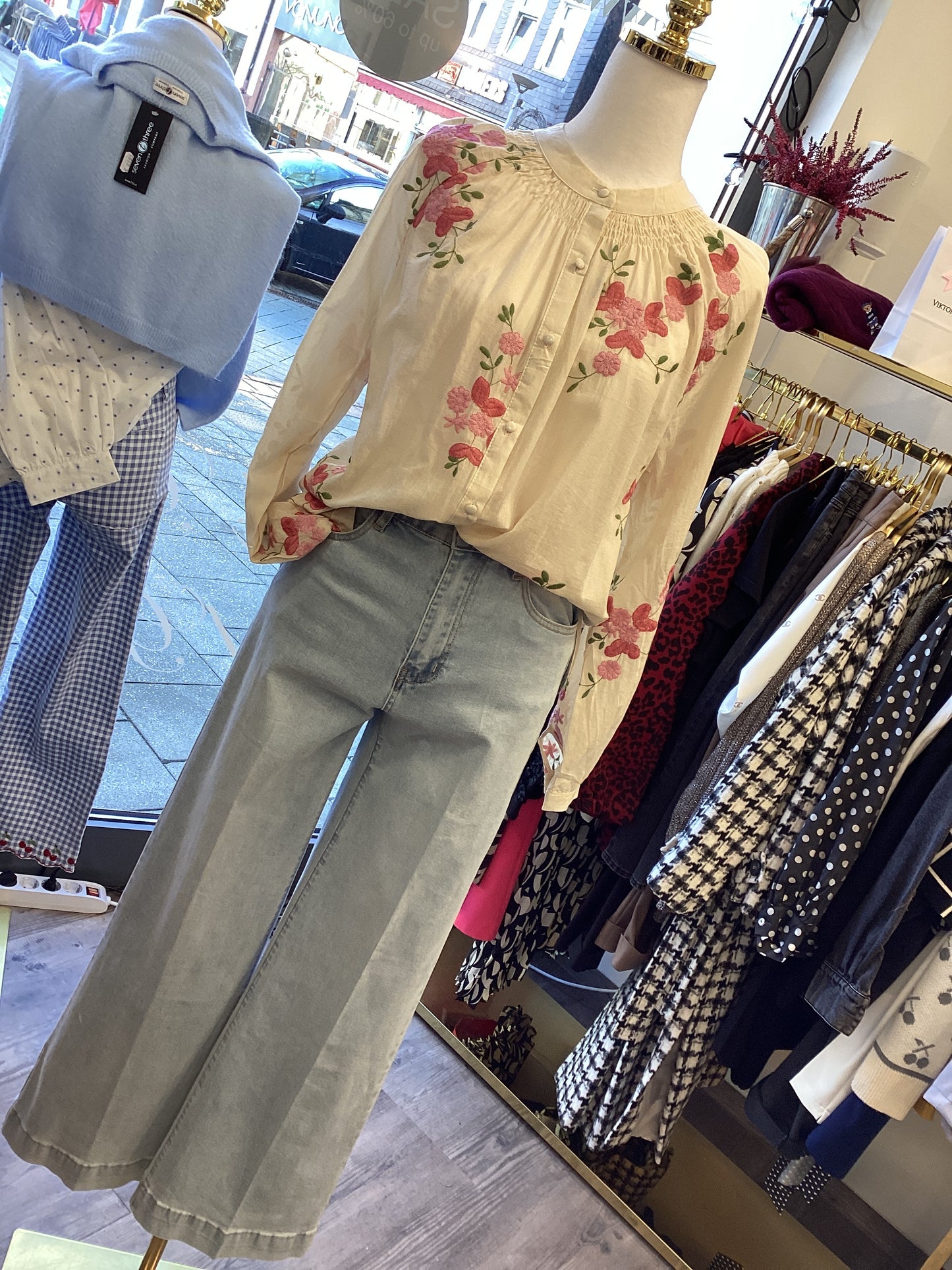 Wide Flare Damen Jeans 👖 sky blue 🩵