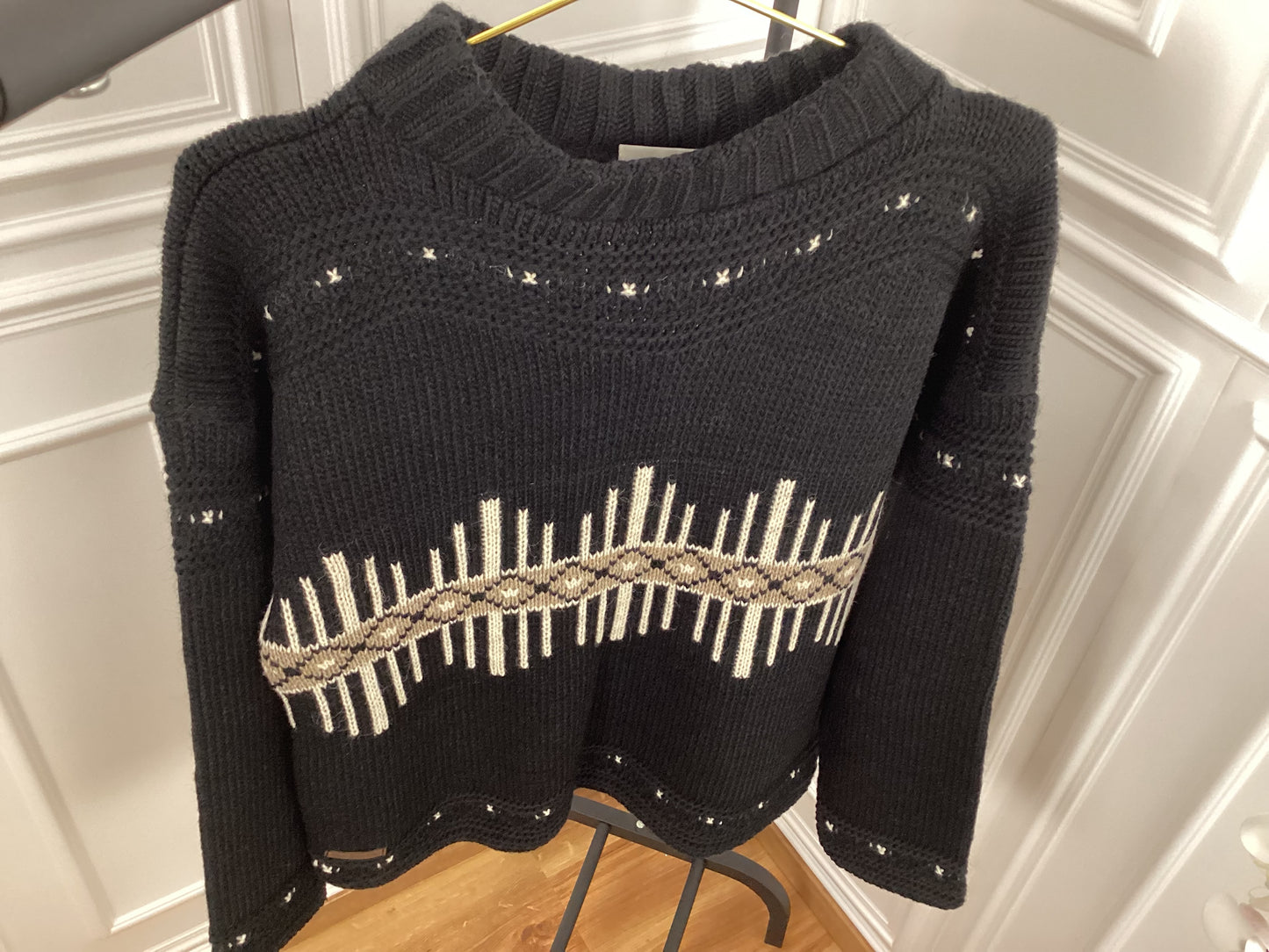 Damen Pullover Muster schwarz warm wunderschön Sale