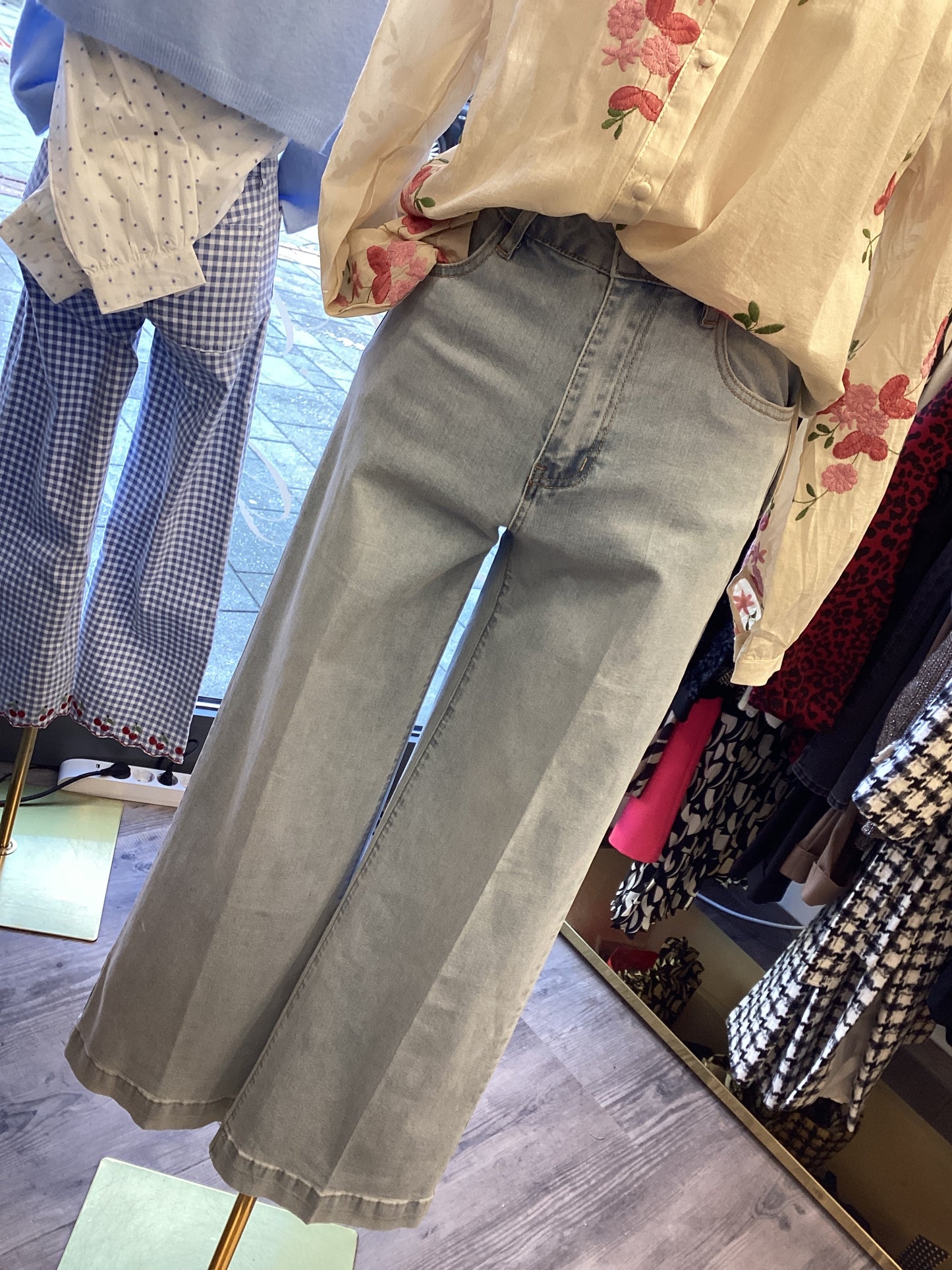 Wide Flare Damen Jeans 👖 sky blue 🩵