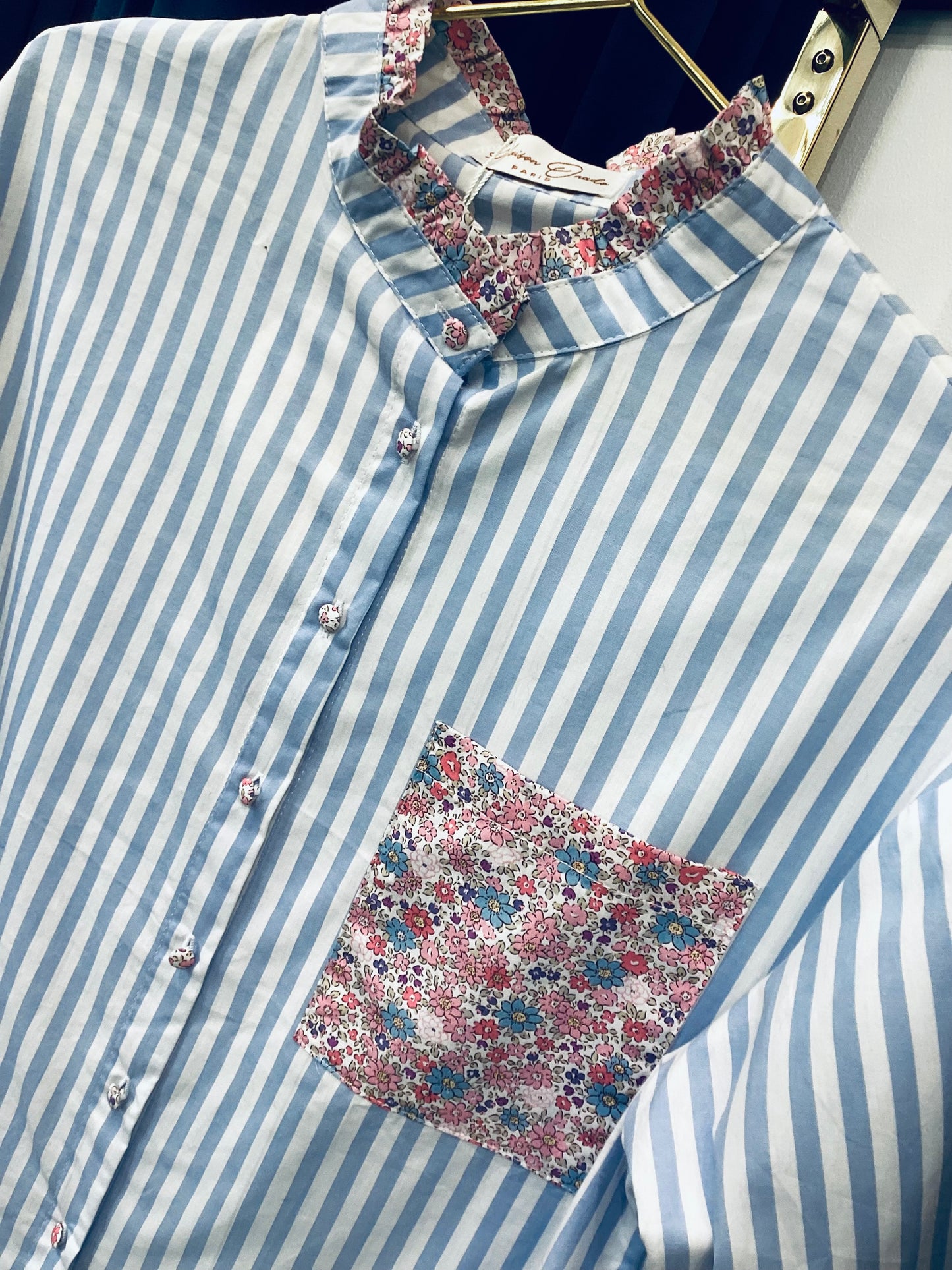 Bluse Hemd 🌸  mit Rüschen sky Blue gestreift